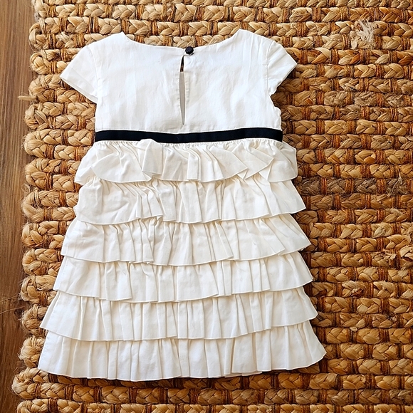 BabyGAP toddler tiered dress - Picture 4 of 4